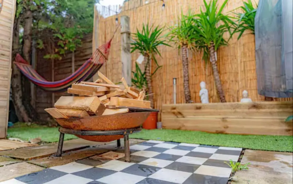 The Serene Residence With Hot Tub, Sauna And Cinema Experience London 0*,  United Kingdom