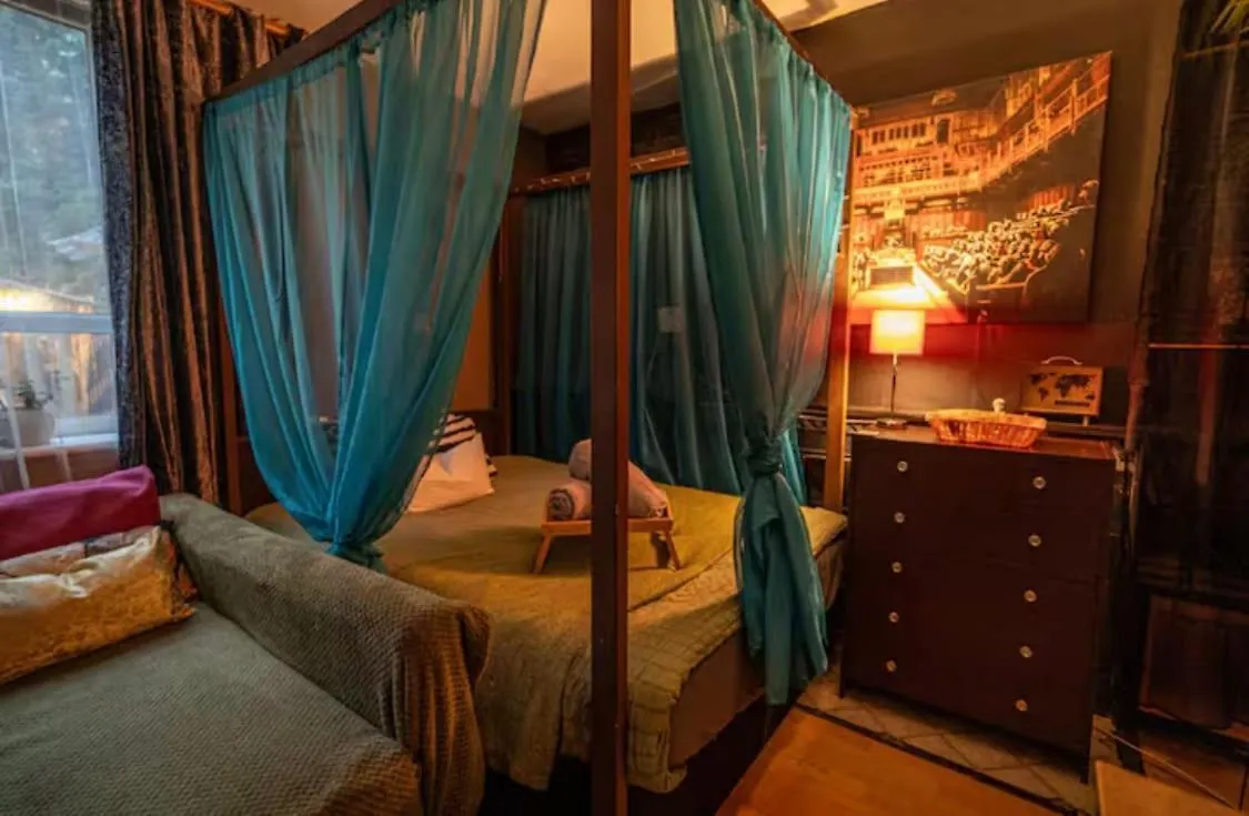 The Serene Residence With Hot Tub, Sauna And Cinema Experience London 0*,