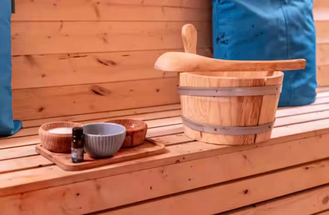 The Serene Residence With Hot Tub, Sauna And Cinema Experience Londen Vakantiehuis